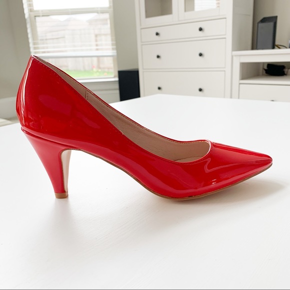 Forever Red Pat Heels Grande-22 - Picture 2 of 7